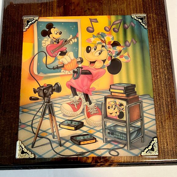 Vintage Handmade Minnie Mouse Wood Plaque Clock - Picture 4 of 9